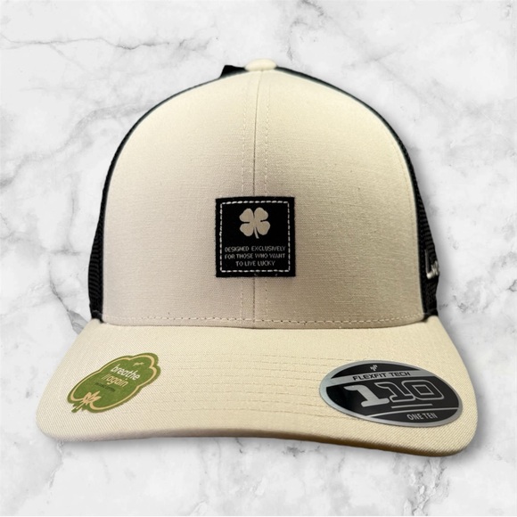 Black Clover SUSTAINABLE 1 Hat Live Lucky - Picture 1 of 6